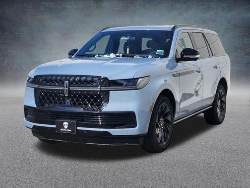 Gray Mist Metallic 2026 Lincoln Navigator Reserve