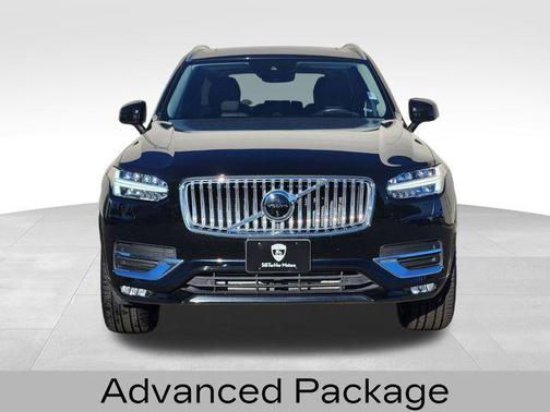 2022 Volvo XC90 T6 Inscription 7 Passenger