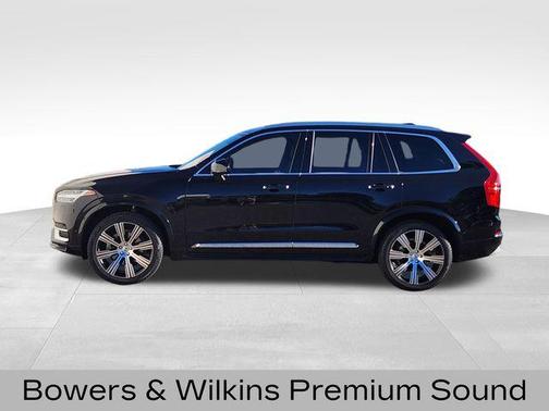 2022 Volvo XC90 T6 Inscription 7 Passenger