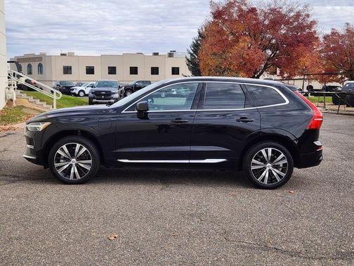 2023 Volvo XC60 Recharge Plug-In Hybrid T8 Ultimate Bright Theme