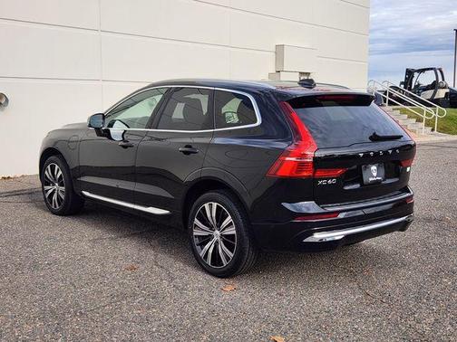 2023 Volvo XC60 Recharge Plug-In Hybrid T8 Ultimate Bright Theme
