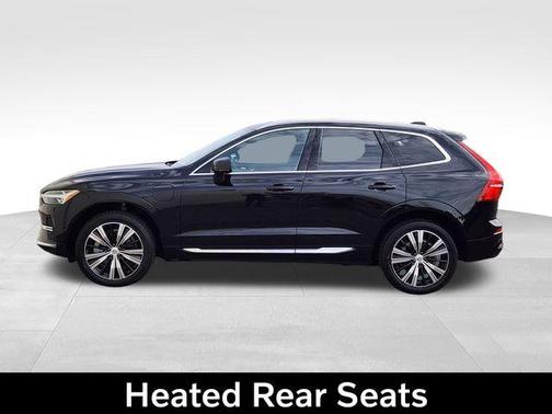 2023 Volvo XC60 Recharge Plug-In Hybrid T8 Ultimate Bright Theme
