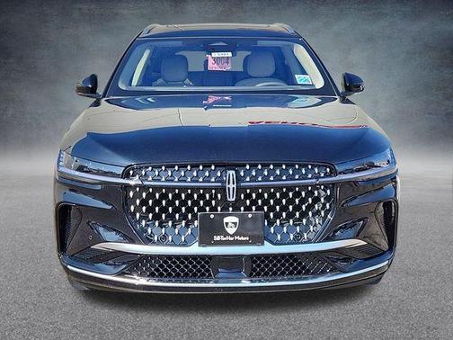 2025 Lincoln Nautilus Reserve