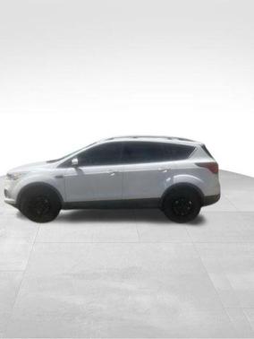 White Platinum Clearcoat Metallic 2019 Ford Escape Titanium