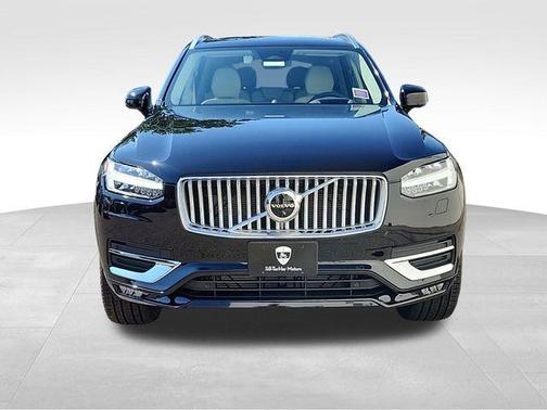2025 Volvo XC90 B6 Ultra