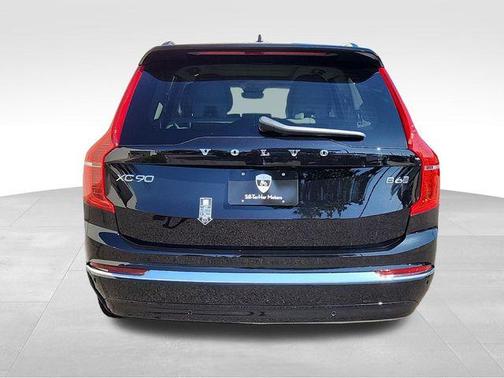 2025 Volvo XC90 B6 Ultra