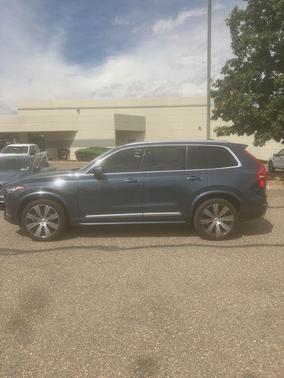 2021 Volvo XC90 T6 Inscription 7 Passenger
