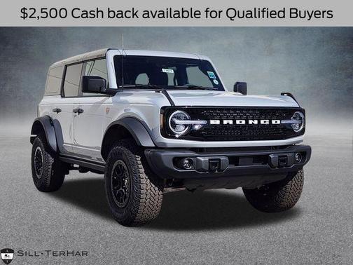 Avalanche Gray 2026 Ford Bronco Badlands
