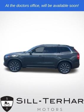 2018 Volvo XC90 T6 Momentum