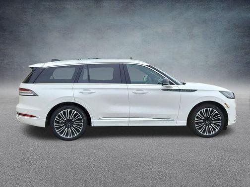 2025 Lincoln Aviator Black Label AWD