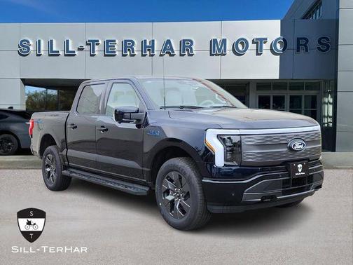 2025 Ford F-150 Lightning LARIAT