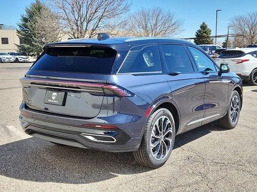 2024 Lincoln Nautilus Reserve