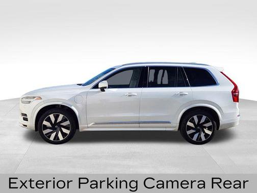 2024 Volvo XC90 Recharge Plug-In Hybrid T8 Plus 6 Passenger