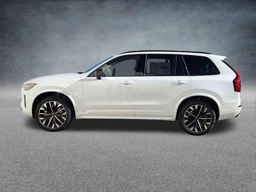 2026 Volvo XC90 B6 Ultra Dark Theme 7-Seater