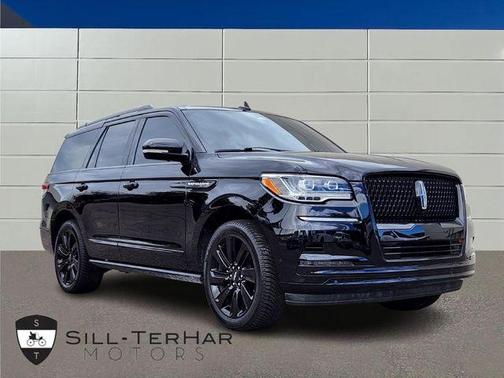 2022 Lincoln Navigator Reserve