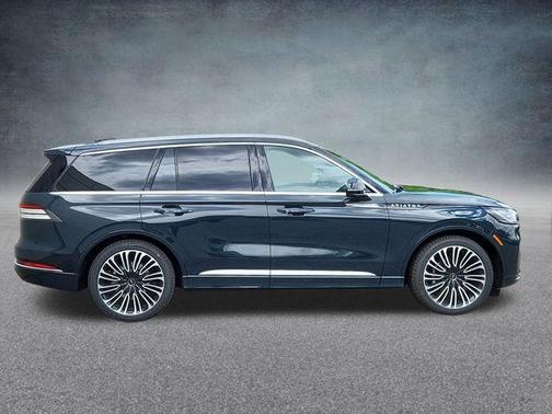 2025 Lincoln Aviator Black Label AWD