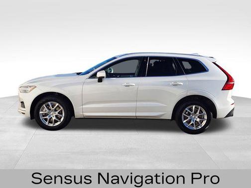 2021 Volvo XC60 T6 Momentum