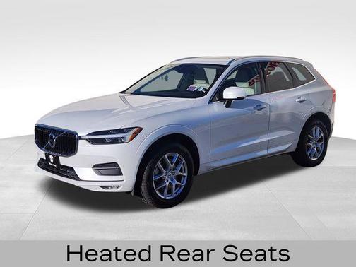 2021 Volvo XC60 T6 Momentum