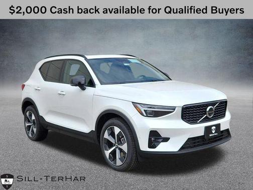 2026 Volvo XC40 B5 Plus