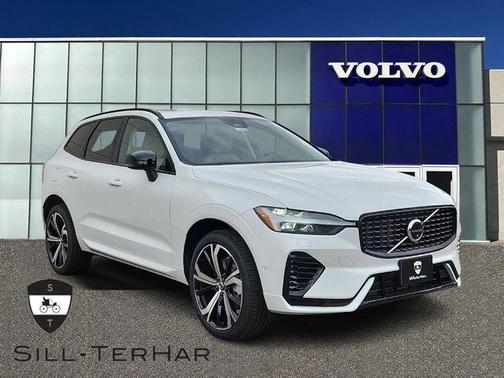 2025 Volvo XC60 Plug-In Hybrid T8 Ultra