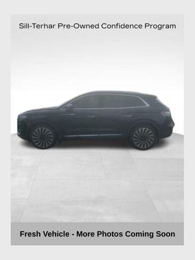 2020 Lincoln Nautilus Black Label