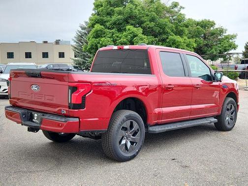 2025 Ford F-150 Lightning Flash
