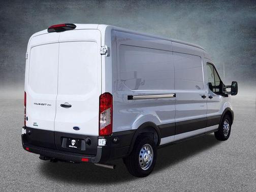 2025 Ford Transit-250 148 WB Medium Roof Cargo