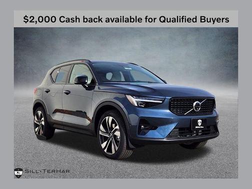 2026 Volvo XC40 B5 Ultra