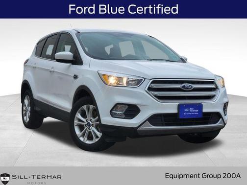 Oxford White 2019 Ford Escape SE