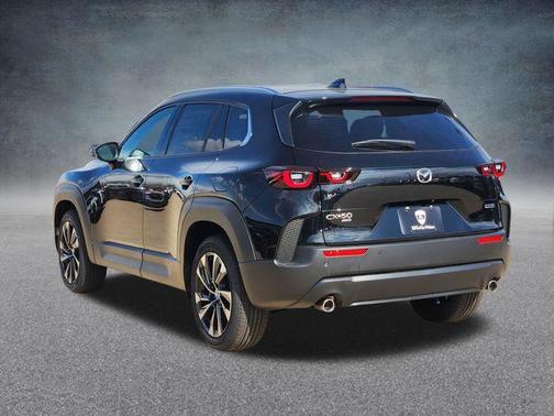Polymetal Gray Metallic 2026 Mazda CX-70 SCP