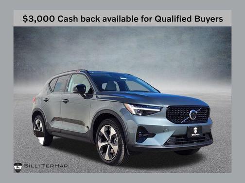 2026 Volvo XC40 B5 Plus