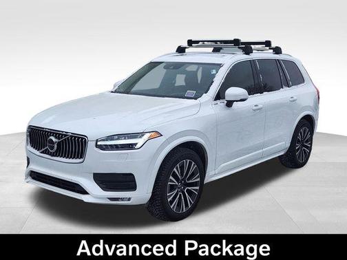 2021 Volvo XC90 T6 Momentum 7 Passenger
