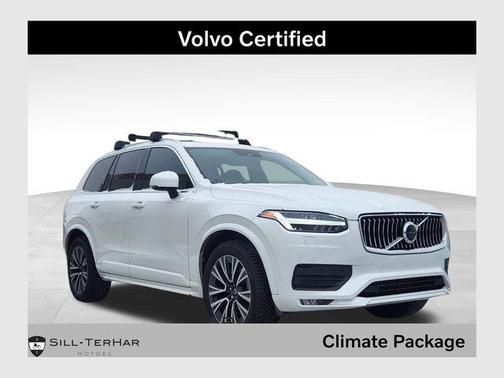 2021 Volvo XC90 T6 Momentum 7 Passenger
