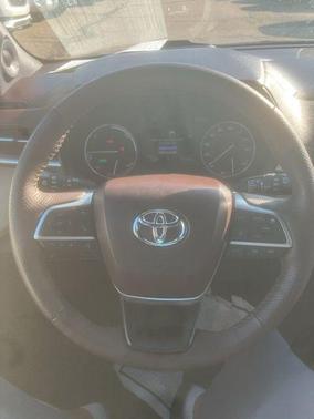 2022 Toyota Sienna Platinum 7 Passenger