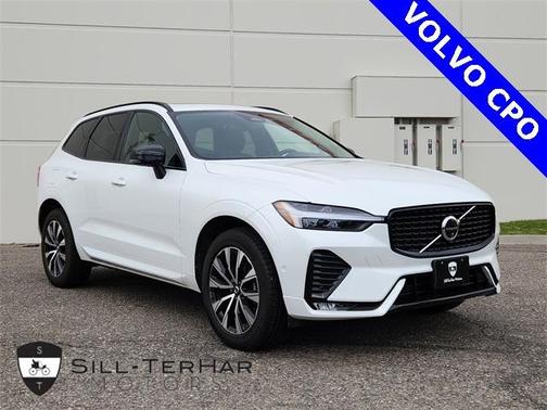 2024 Volvo XC60 B5 Plus Dark Theme