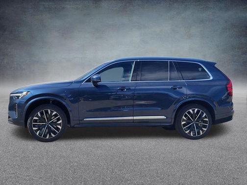 Denim Blue Metallic 2026 Volvo XC90 Plug-In Hybrid T8 Ultra 7-Seater