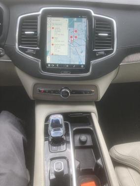 2024 Volvo XC90 Recharge Plug-In Hybrid T8 Ultimate 6-Seater