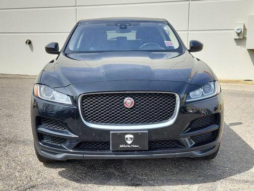 2020 Jaguar F-PACE 25t Premium