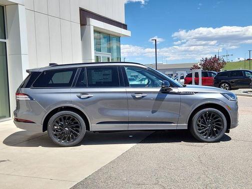 2025 Lincoln Aviator Reserve AWD
