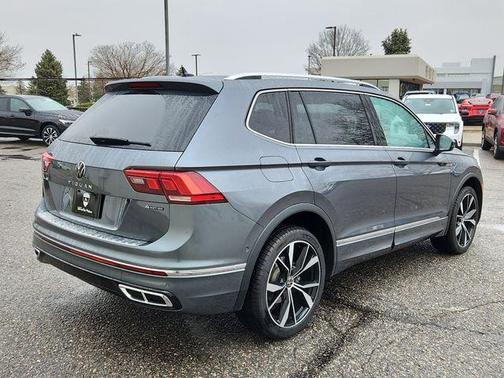 2022 Volkswagen Tiguan 2.0T SEL R-Line