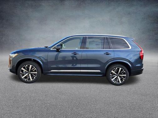 2026 Volvo XC90 B5 Core