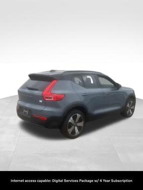 Thunder Gray Metallic 2023 Volvo XC40 Recharge Pure Electric Twin Plus