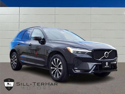 2025 Volvo XC60 B5 Plus