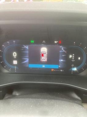 2023 Volvo XC40 B5 Plus Bright Theme