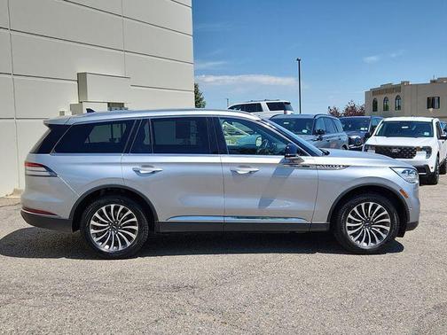 2022 Lincoln Aviator Reserve AWD