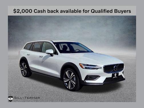 2026 Volvo V60 Cross Country B5 Plus