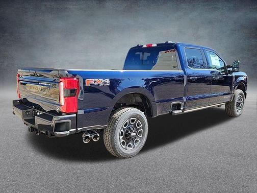 2025 Ford F-350 Platinum