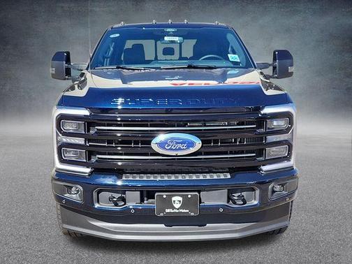 2025 Ford F-350 Platinum