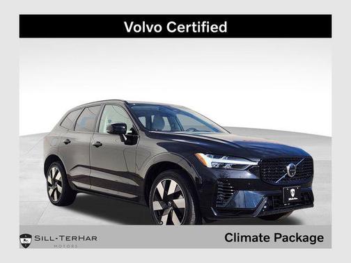 2025 Volvo XC60 Plug-In Hybrid T8 Plus