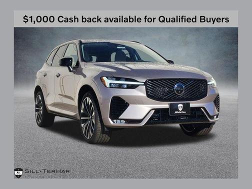 Bright 2026 Volvo XC60 B5 Ultra